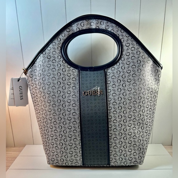 GUESS Cut Out Insulated Lunch Tote Charcoal Gray & Black 15x14x5 RCS9478081 - Picture 1 of 11